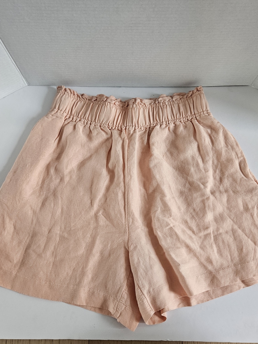 H&M Lightweight Peach High-Waist Pull-On Shorts Sz Small